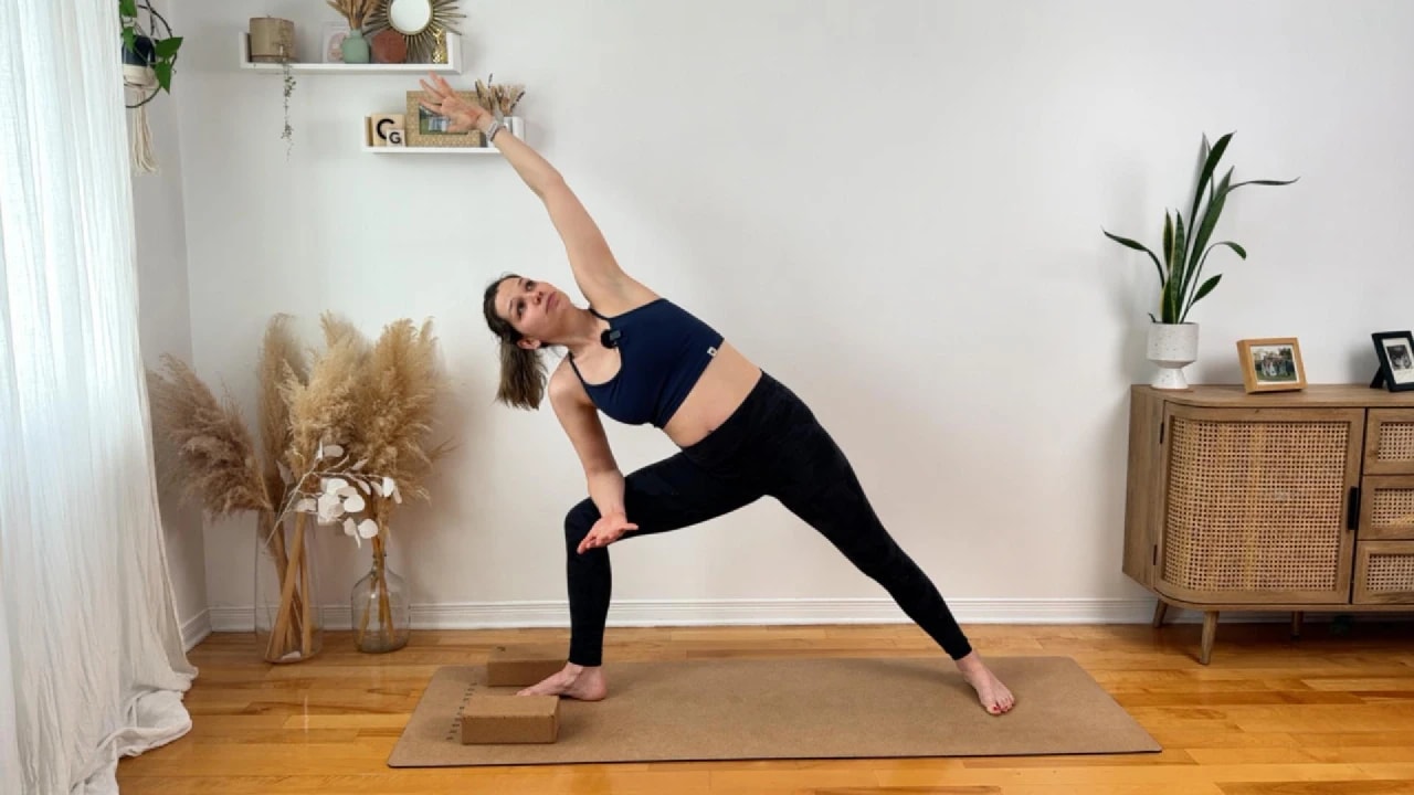 yoga-flow-prenatal-fbc8
